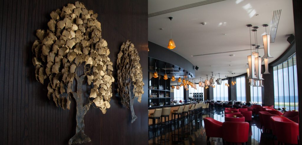 interior view of RED RESTAURANT-com