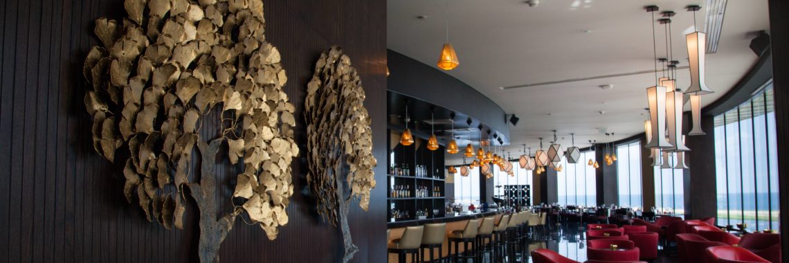 interior view of RED RESTAURANT-com